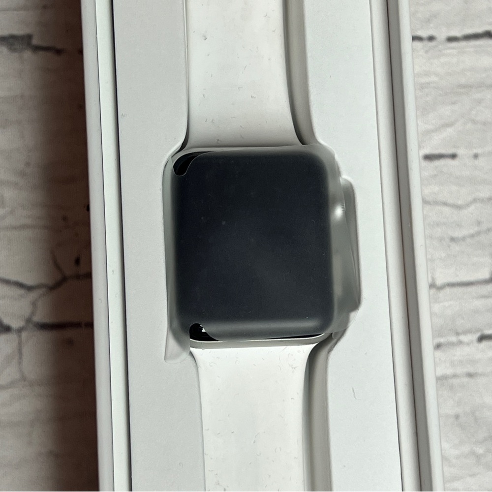 Apple Watch - Series 2 - Comes with Original Box - Picture 5 of 9
